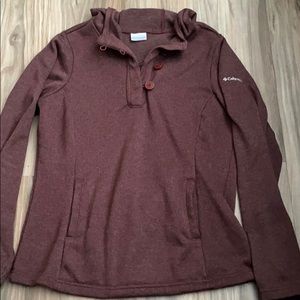 Columbia women’s sweater